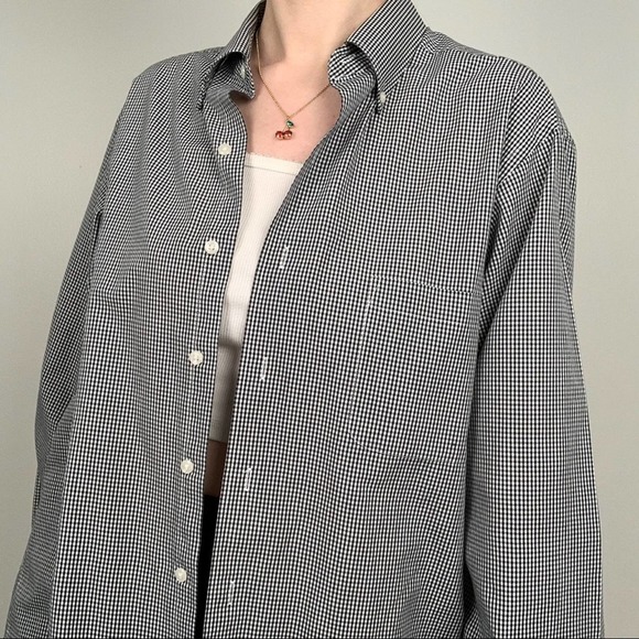 Izod Black/White Gingham Button Down Shirt - Picture 2 of 4